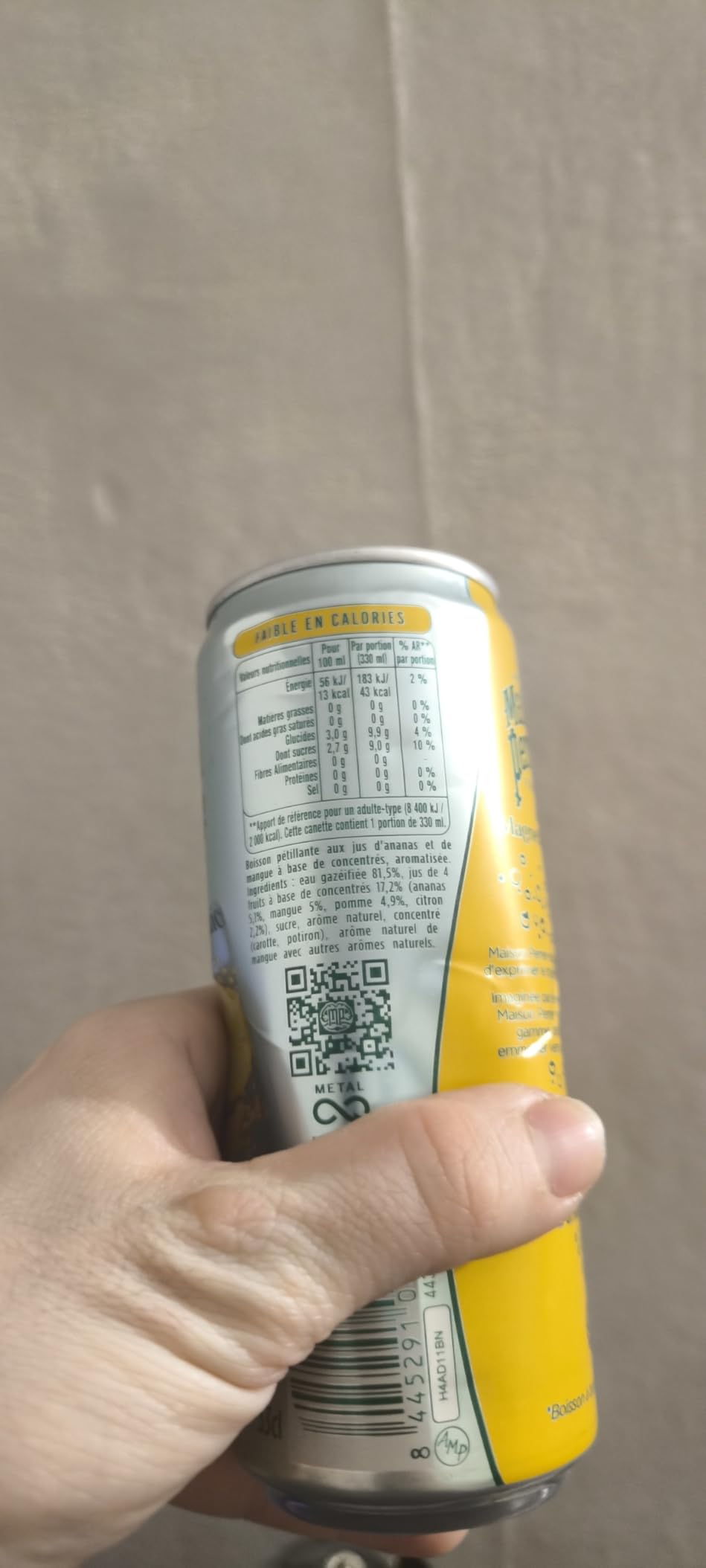Maison Perrier Magnetic Juice boisson gazeuse ananas mangue 24x33cl